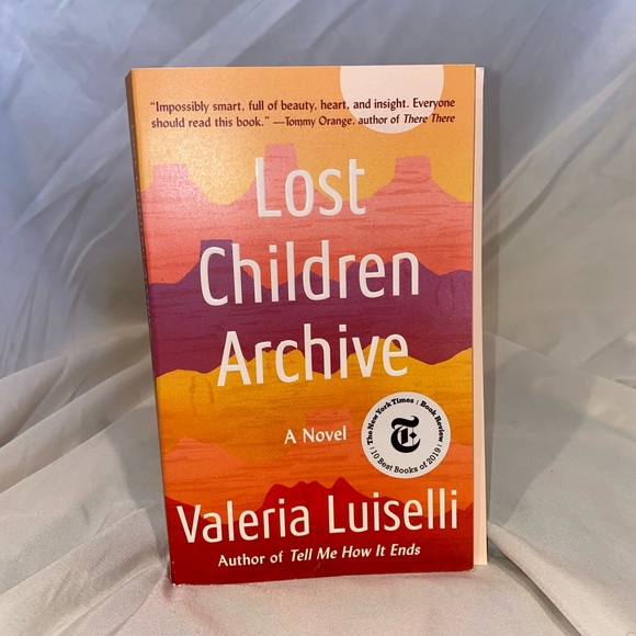 Book bundle. Buy separately or mini bundles - Picture 4 of 16